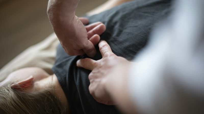 Hands-on chiropractic adjustment technique
